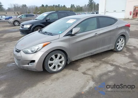 2013 Hyundai Elantra Limited z USA, uszkodzony, nr VIN 5NPDH4AE6DH300114